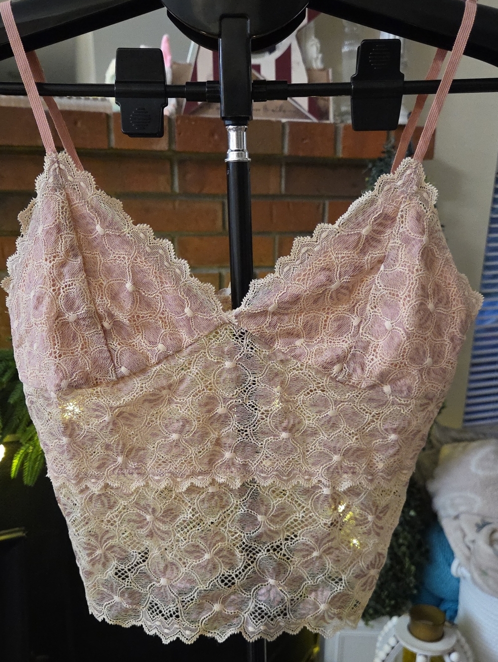 NWT Vintsge Y2K Hollister Dusty Pink Lace Bralette Cami